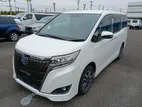 Toyota Esquire GI Premium Ready 2020