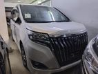 Toyota Esquire Gi Shark grill 2020