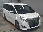 Toyota Esquire HYBRID 2019