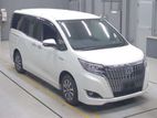Toyota Esquire hybrid 2020