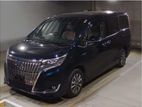 Toyota Esquire Hybrid GI Premium 2019