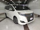 Toyota Esquire Hybrid GI Premium 2020