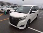 Toyota Esquire Hybrid GI Premium 2020