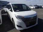 Toyota Esquire Non Hybrid Gi Pearl 2020