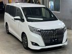 Toyota Esquire Xi non hybrid peral 2020