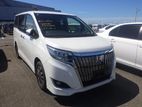 Toyota Esquire XI Pearl RA/116k km 2019