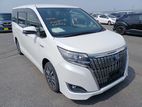 Toyota Esquire XI PKG HYBRID PEARL 2019