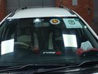 Toyota Fielder . 2004