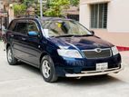 Toyota Fielder . 2005