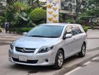 Toyota Fielder . 2012