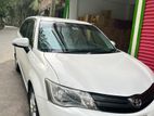 Toyota Fielder ' 2012