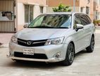 Toyota Fielder . 2013