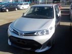 Toyota Fielder g hybrid silver 2019