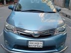 Toyota Fielder Hybrid 2013