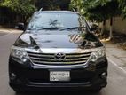 Toyota Fortuner family used car 2013
