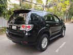 Toyota Fortuner SUV Family used car 2013