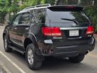 Toyota Fortuner V PKG 2.7L.7Seater 2007