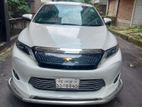 Toyota Harrier . 2014