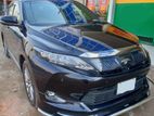 Toyota Harrier . 2015