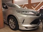 Toyota Harrier 2019