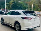 Toyota Harrier Advance premium 2019