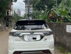 Toyota Harrier hybrid 2016