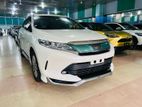 Toyota Harrier HYBRID 2019