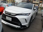 Toyota Harrier Non Hybrid Z Pearl 2023