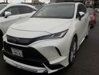 Toyota Harrier Pearl color 2020