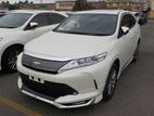 Toyota Harrier Pearl Color. 2020