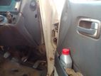 Toyota Hiace . 2003