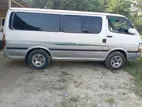 Toyota Hiace 2003