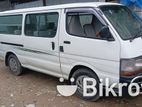 Toyota Hiace 2004