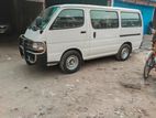 Toyota Hiace 2004