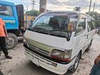 Toyota Hiace 2004