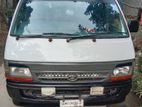 Toyota Hiace 2004