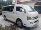 Toyota Hiace 2005