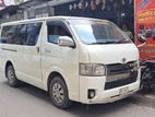 Toyota Hiace 2005