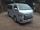 Toyota Hiace . 2005