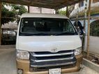 Toyota Hiace 2005