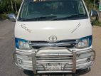 Toyota Hiace . 2005