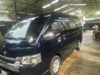 Toyota Hiace . 2013