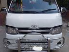 Toyota Hiace 2009