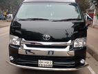 Toyota Hiace 2009