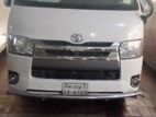 Toyota Hiace . 2009