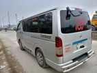 Toyota Hiace 2009