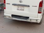 Toyota Hiace . 2010