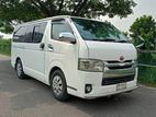 Toyota Hiace . 2011