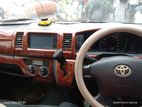 Toyota Hiace 2011