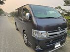 Toyota Hiace 2011